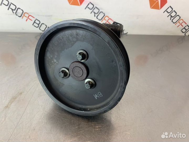 Насос гидроусилителя руля Mercedes C-Class W203