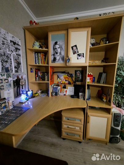 Стол письменный гарнитур