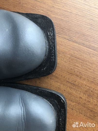 Лыжные ботинки Botas размер 26. ретро