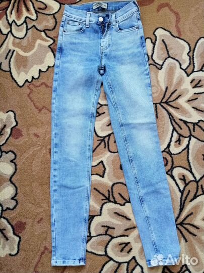 Джинсы для девочки