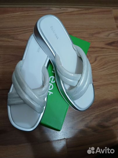 Шлепанцы женские 40 размер