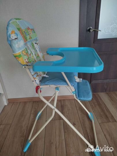 Стульчик для кормления