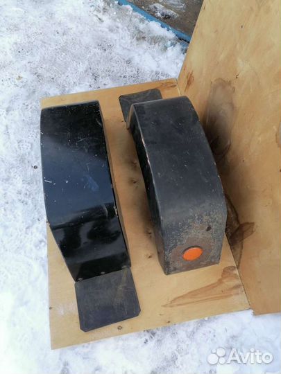 Крылья на легковой прицеп