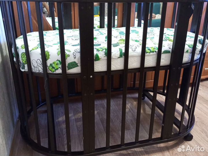 Детская кроватка трансформер круглая