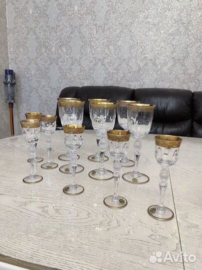 Хрустальные бокалы