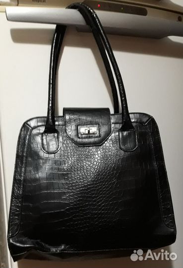Сумки gucci,oriflame,next в ассортименте