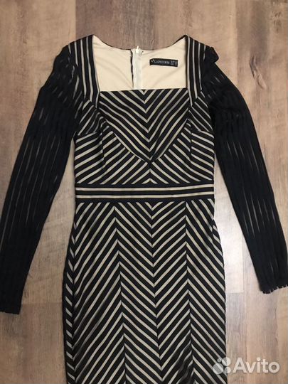 Платье нарядное