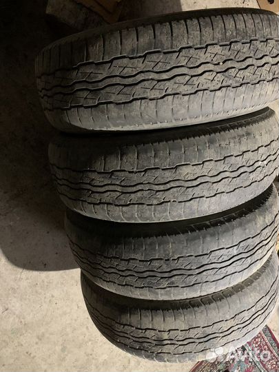 Bridgestone Dueler A/T 225/65 R17