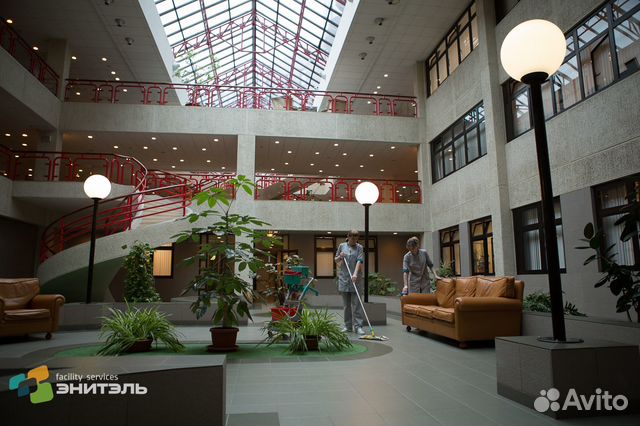 Уборщик (ца) м. Октябрьская