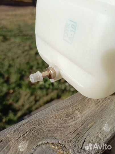 Канистра 7л, с краником, для бензина