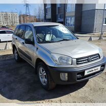 Toyota RAV4 2.0 AT, 2001, 249 000 км, с пробегом, цена 750 000 руб.