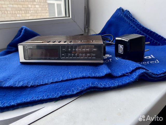 Радиочасы Cosmo, made in Hong kong