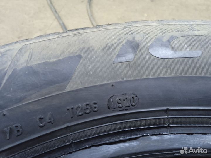 Pirelli Ice Zero 225/60 R17