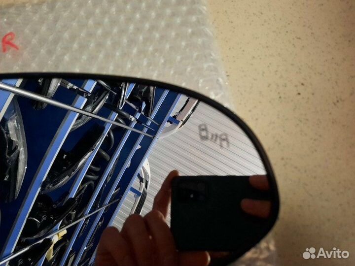 Зеркальный элемент правый Toyota Camry V50-5