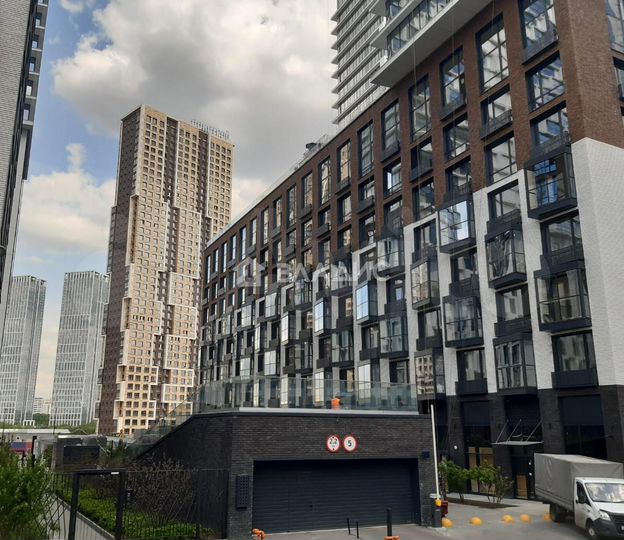 1-к. квартира, 46,6 м², 33/41 эт.