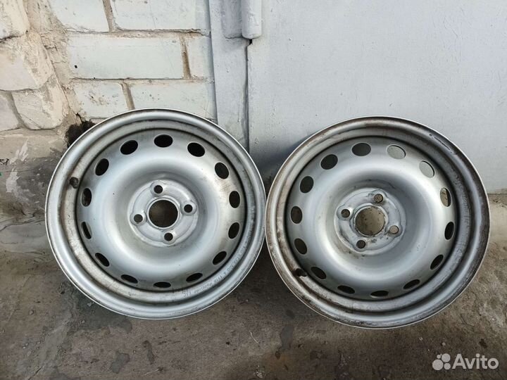 Диски штампованные R15 Trebl 6445