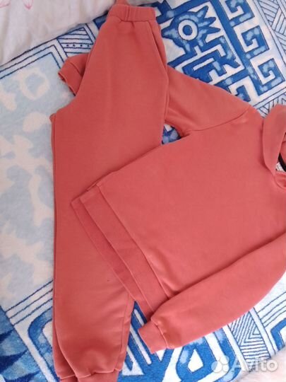 Спортивный костюм для девочки 134 см