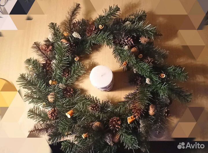 Венок новогодний рождественский