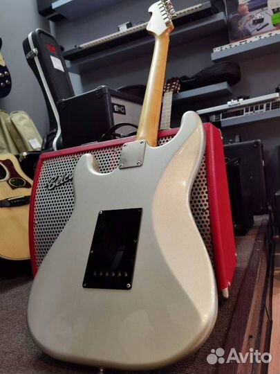 Электрогитара Yamaha St 500R Made In Japan