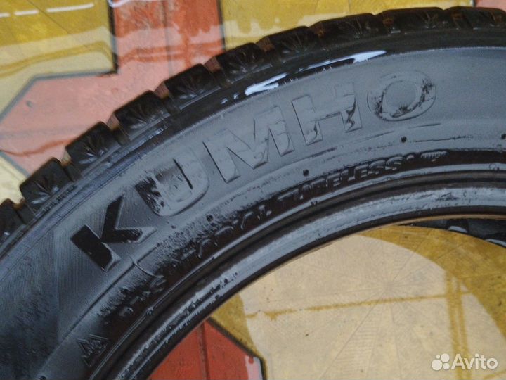 Kumho WinterCraft Ice Wi51 255/55 R17