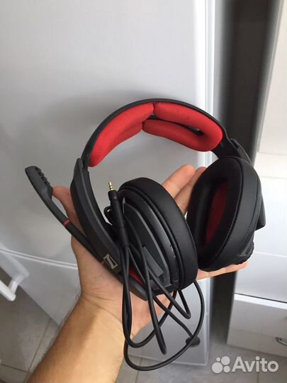 Игровые наушники Sennheiser GSP 350