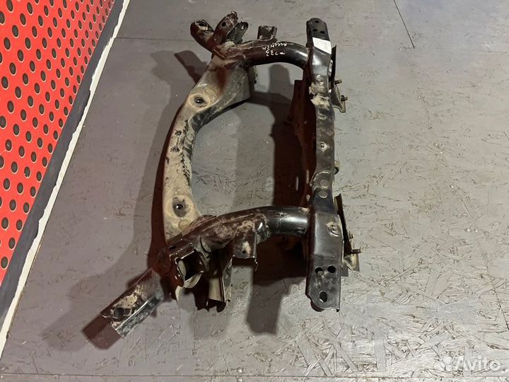 Балка подвески задняя Lexus Nx 300H Z10 X2ARY32T