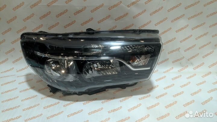 Блок-фара Vesta правая