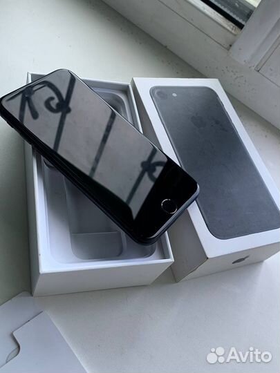iPhone 7, 128 ГБ