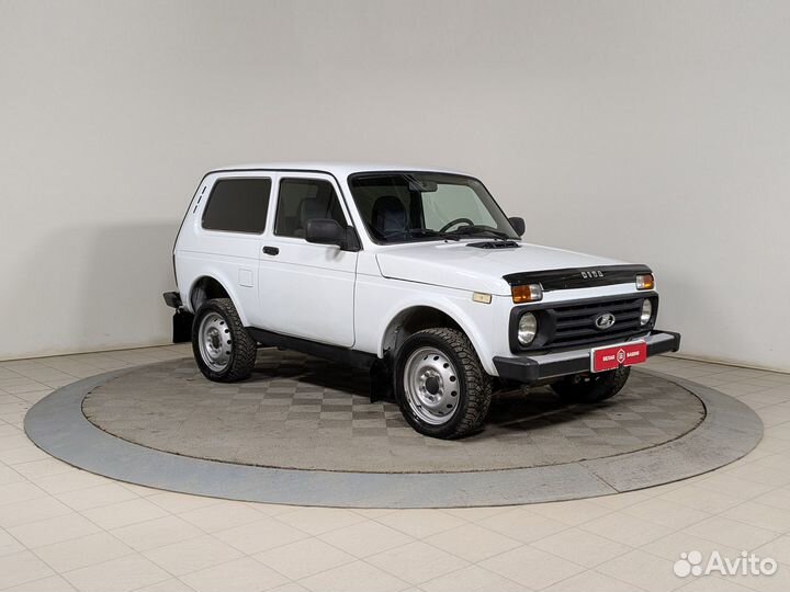 LADA 4x4 (Нива) 1.7 МТ, 2017, 56 000 км