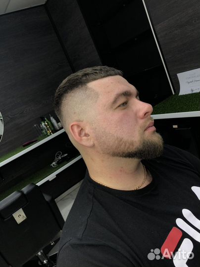 Мужская стрижка, моделирование бороды