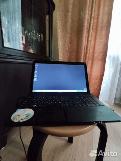 Ноутбук toshiba satellite c850-D8K