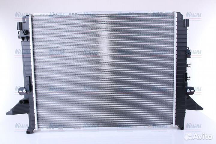 Радиатор охлаждения двс land rover discovery (2005