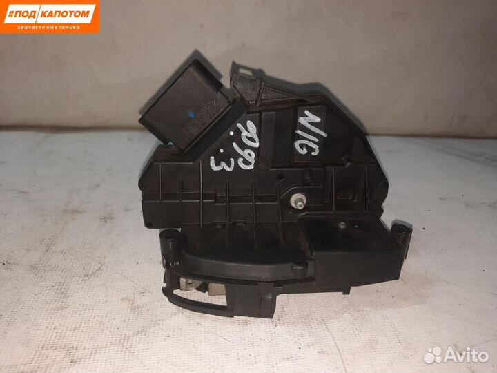 Замок двери передней левой Ford Focus 3