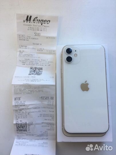 Телефон iPhone 11