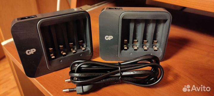Зарядное устройство GP PB550GS для AAA и аа