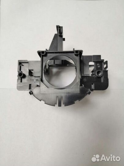 Кронштейн VW 1K0953503