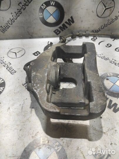 Суппорт передний левый Bmw 5-Series E60