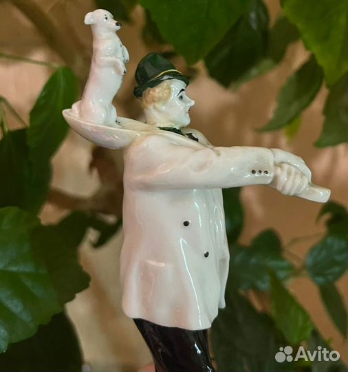 Статуэтка клоун