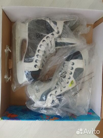 Коньки хоккейные 36 размер