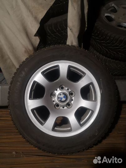 Yokohama Ice Guard Stud IG55 225/55 R16
