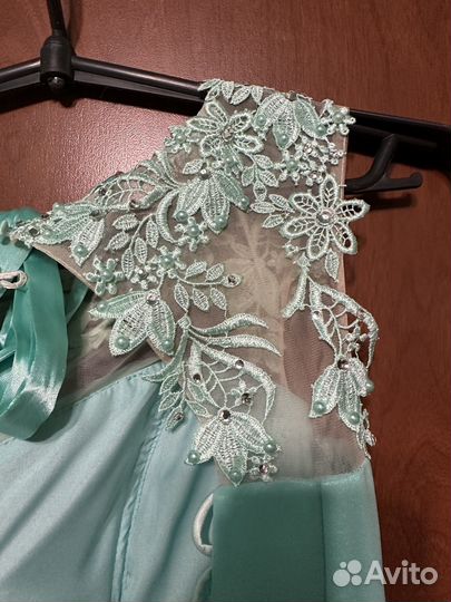 Вечернее платье