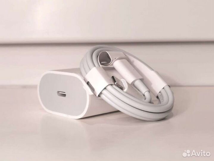 Быстрая зарядка iPhone 20W