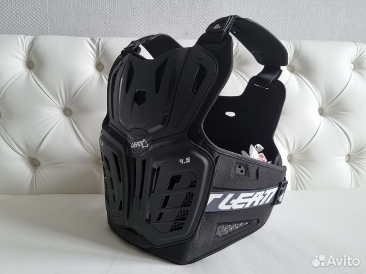 Мотозащита тела Leatt Chest Protector 4.5 новая