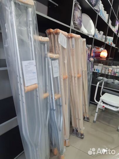 Костыли новые в ассортименте