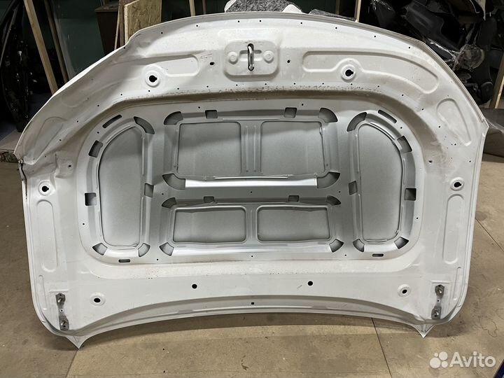 Капот Geely Tugella