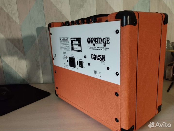 Комбоусилитель Orange crush 20