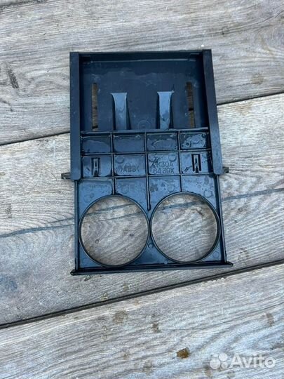 Подстаканник Kia Rio 1 1.5 2001