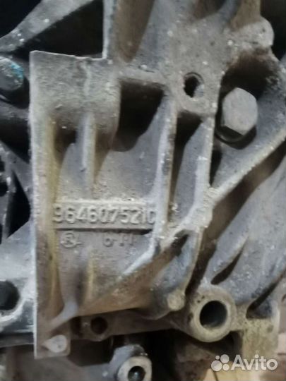 Корпус помпы Пежо Ситроен Peugeot Citroen