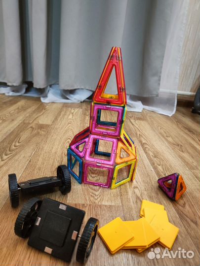 Конструктор магнитный