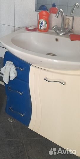 Тумба с раковиной для ванной бу